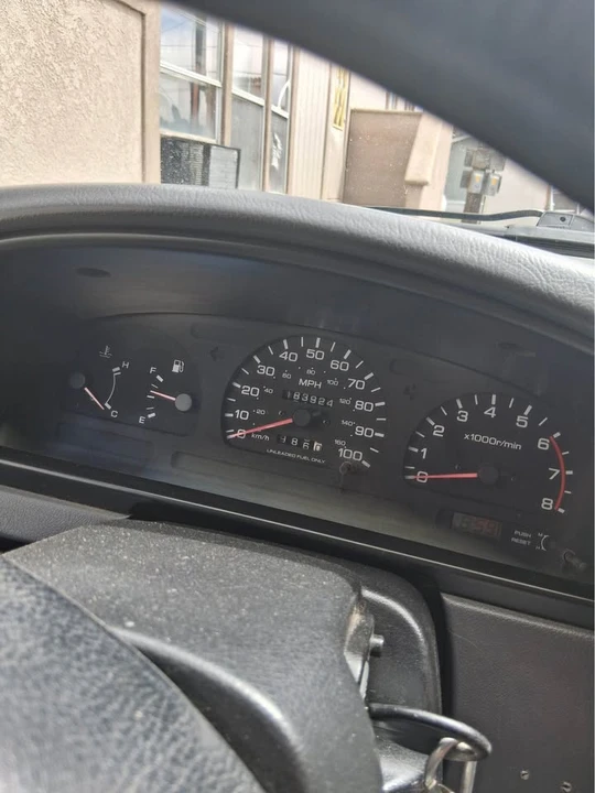 2005 Nissan Silvia - Image 2 of 8