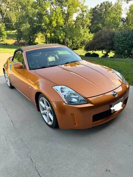 2005 Nissan 350Z 2dr Roadster Touring Auto