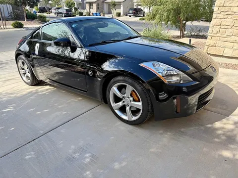 2005 Nissan 350Z 35th Anniversary Coupe 2D