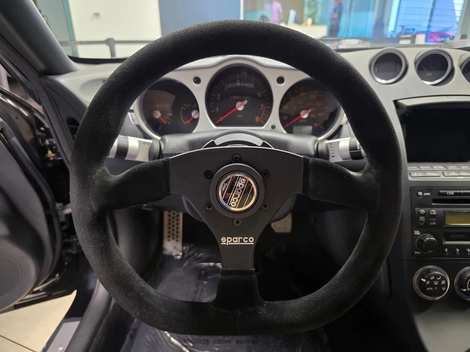 2005 Nissan 350Z 5th Gen - Image 17 of 31
