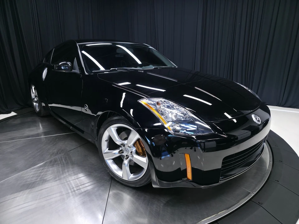 2005 Nissan 350Z 5th Gen - Image 14 of 31