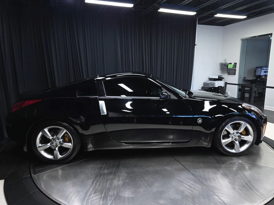 2005 Nissan 350Z 5th Gen - Image 12 of 31