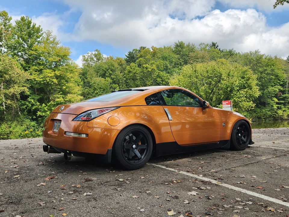 2005 Nissan 350Z 5th Gen - Image 9 of 19