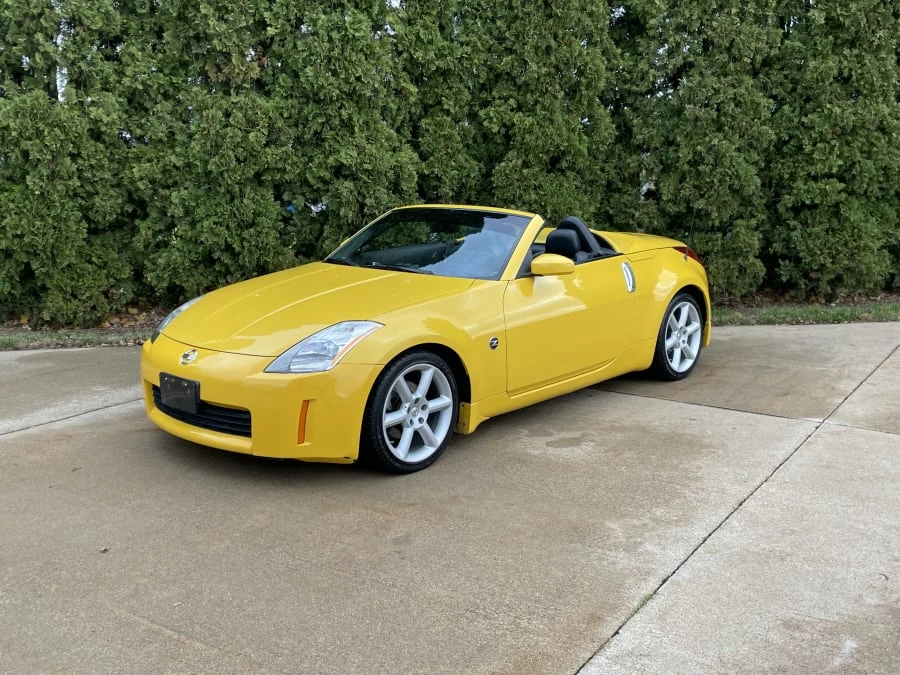 2005 Nissan 350Z 5th Gen - Image 19 of 31