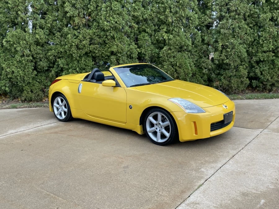 2005 Nissan 350Z 5th Gen - Image 11 of 31