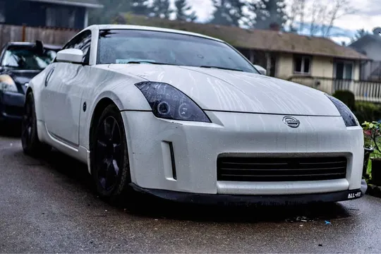 2005 Nissan 350Z Coupe 2D