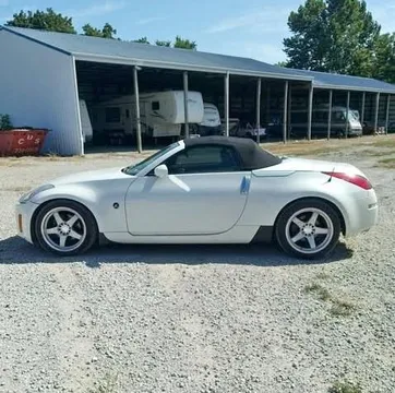 2005 Nissan 350Z Coupe 2D