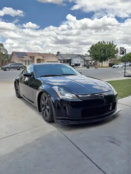 2005 Nissan 350Z Coupe 2D