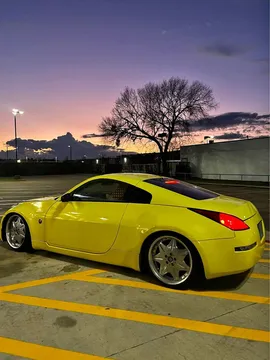 2005 Nissan 350Z Coupe 2D