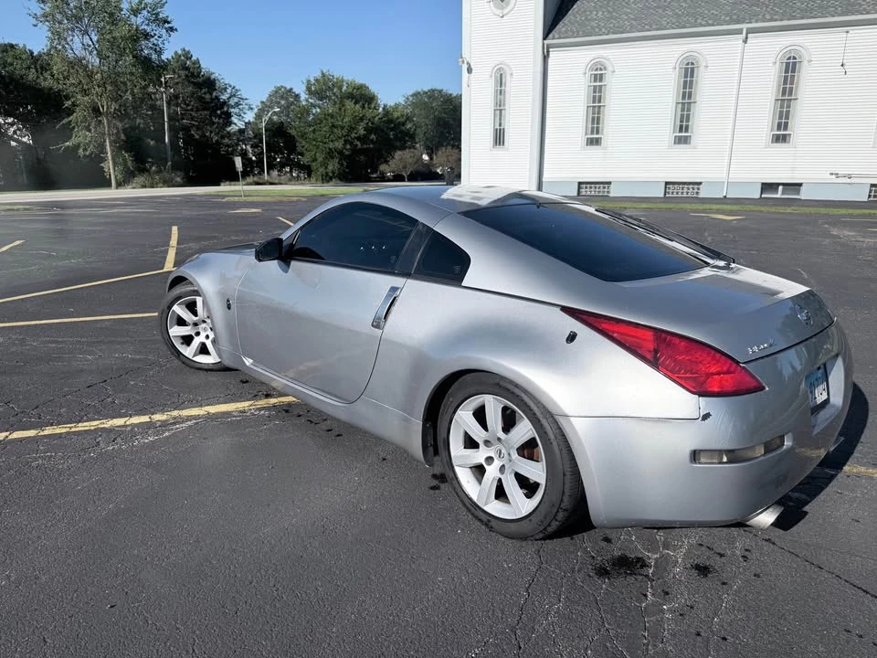 2005 Nissan 350Z 5th Gen - Image 6 of 11