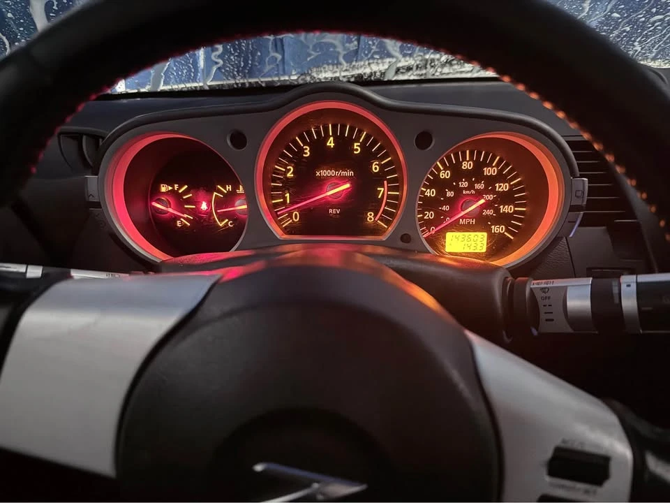 2005 Nissan 350Z 5th Gen - Image 9 of 11