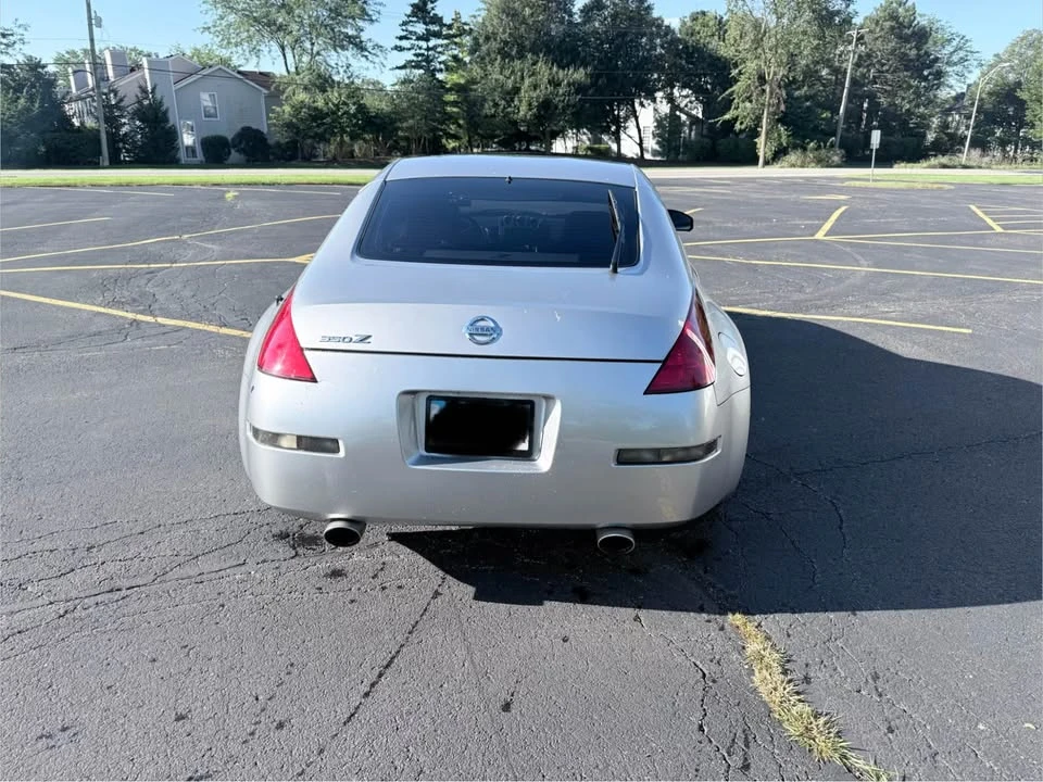 2005 Nissan 350Z 5th Gen - Image 5 of 11