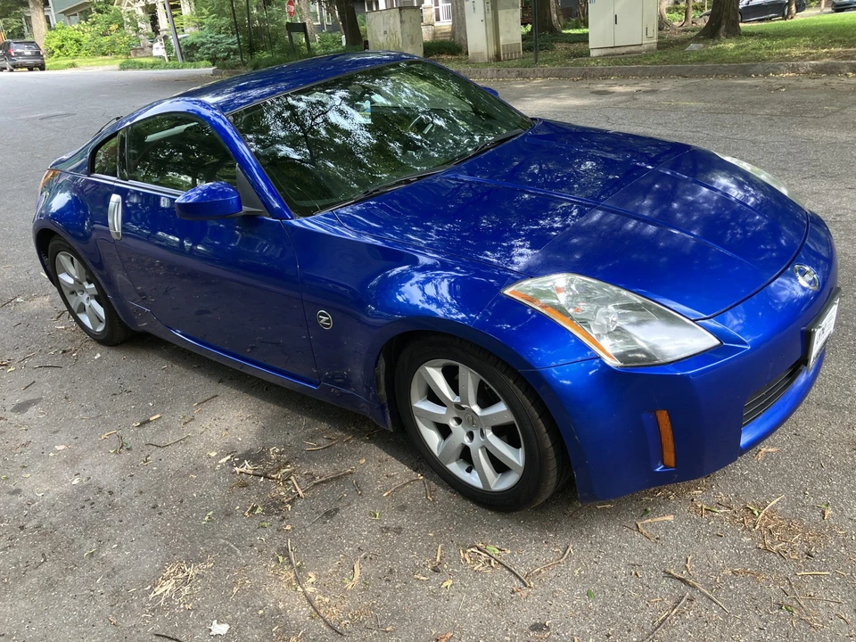 2005 Nissan 350Z 5th Gen - Image 2 of 31