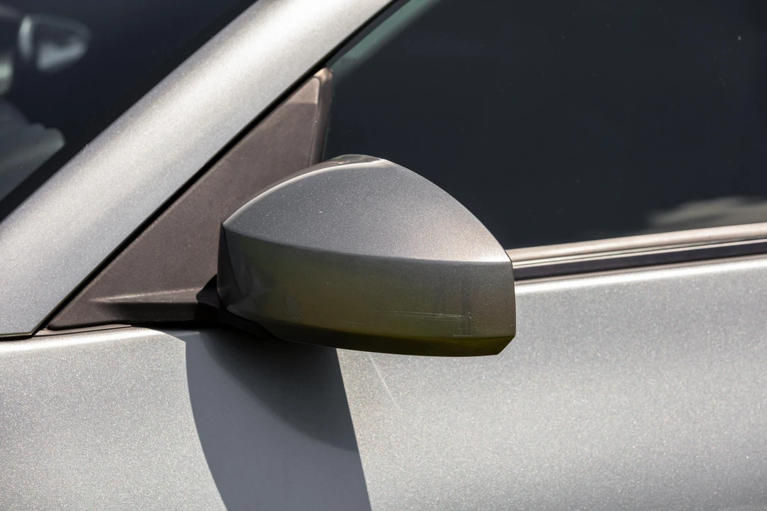 2005 Nissan 350Z 5th Gen - Image 13 of 31