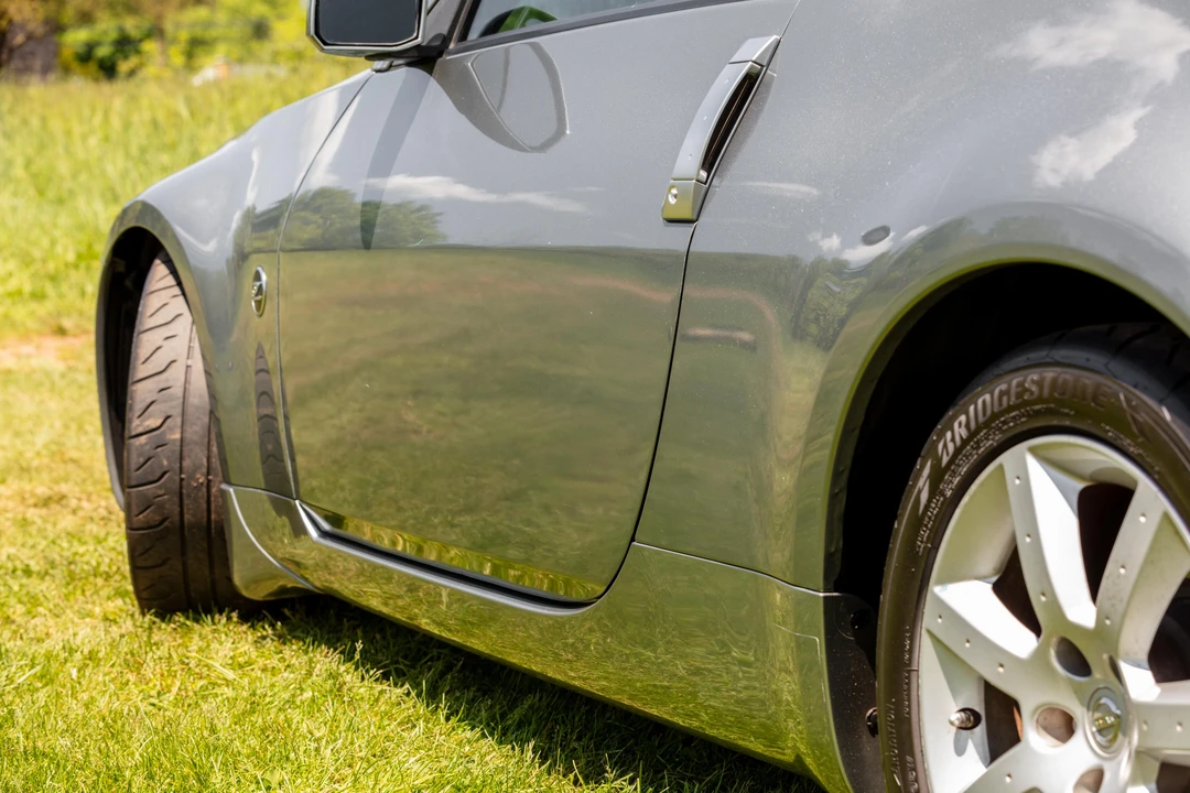 2005 Nissan 350Z 5th Gen - Image 16 of 31
