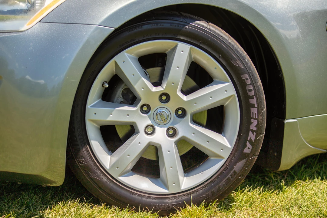 2005 Nissan 350Z 5th Gen - Image 31 of 31