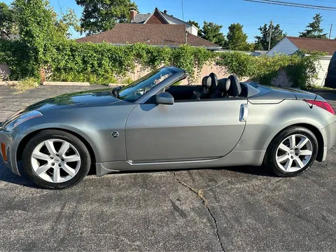 2005 Nissan 350Z Enthusiast Coupe 2D