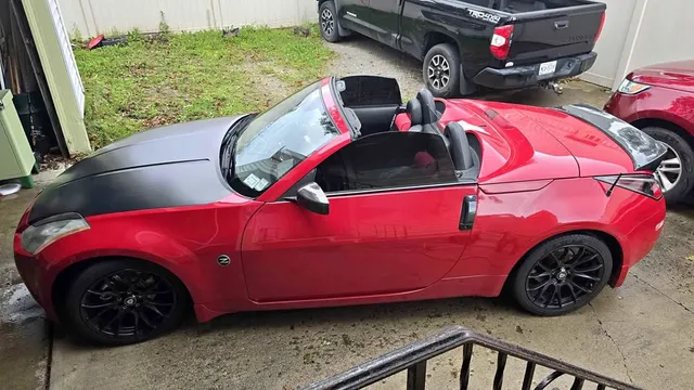 2005 Nissan 350Z Enthusiast Roadster 2D