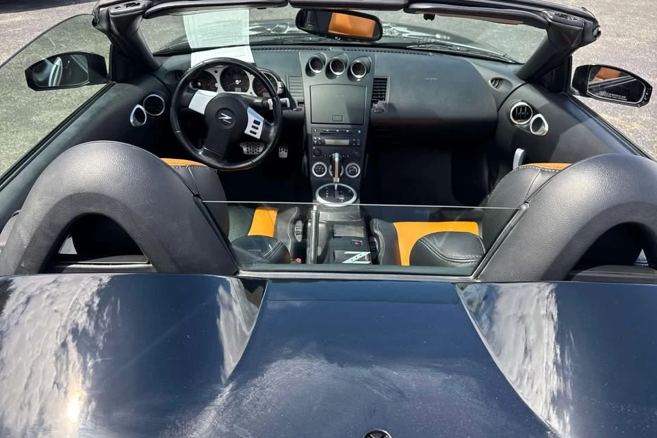 2005 Nissan 350Z 5th Gen - Image 16 of 20
