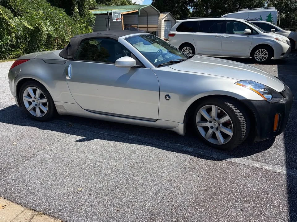 2005 Nissan 350Z 5th Gen - Image 5 of 16