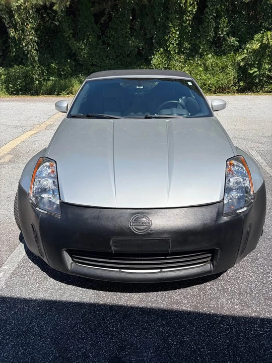 2005 Nissan 350Z 5th Gen - Image 2 of 16