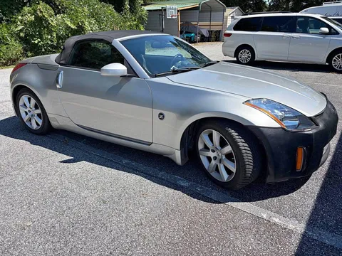 2005 Nissan 350Z Enthusiast Roadster 2D