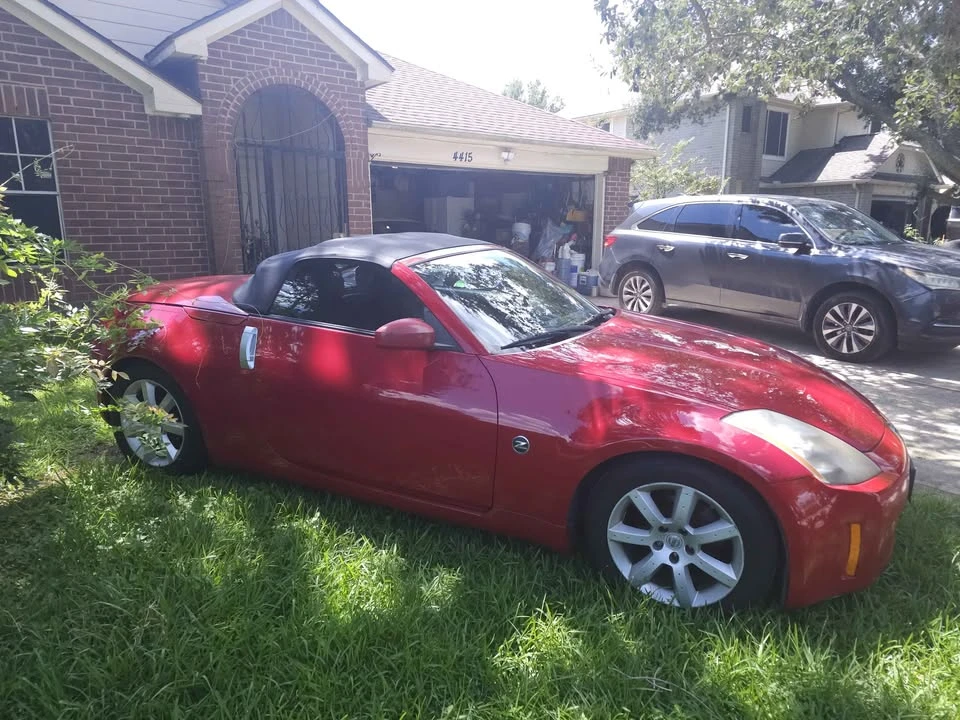 2005 Nissan 350Z 5th Gen - Image 2 of 8