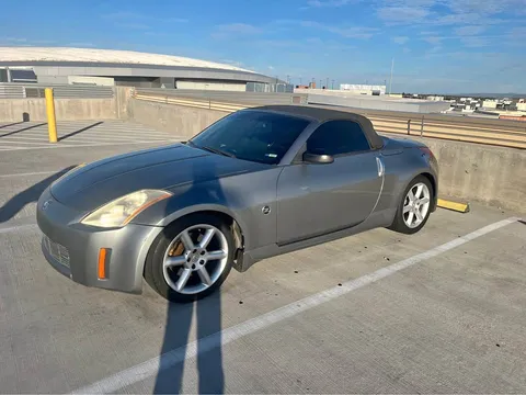 2005 Nissan 350Z Grand Touring Roadster 2D
