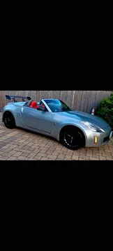 2005 Nissan 350Z Grand Touring Roadster 2D