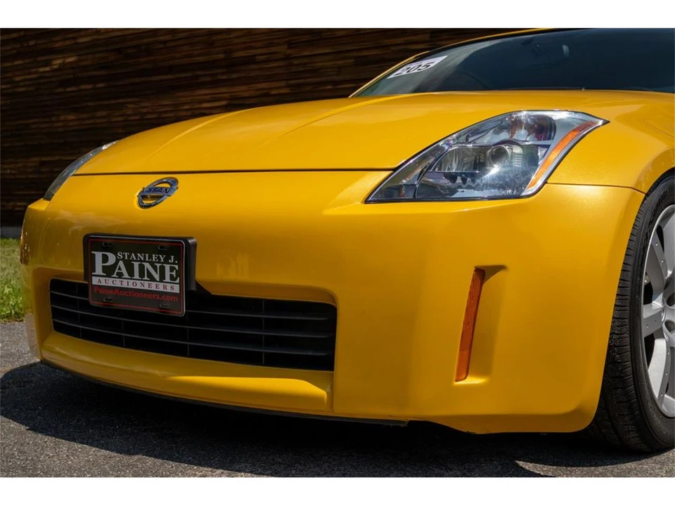 2005 Nissan 350Z 5th Gen - Image 9 of 31