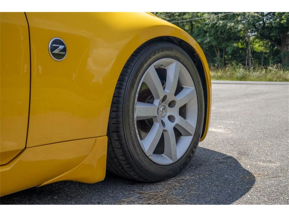 2005 Nissan 350Z 5th Gen - Image 15 of 31