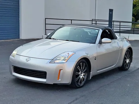 2005 Nissan 350Z Touring Roadster