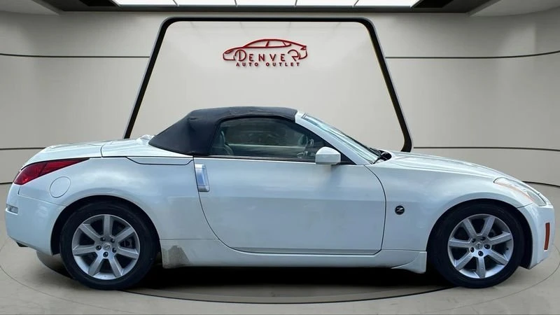 2005 Nissan 350Z 5th Gen - Image 3 of 12