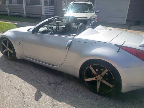 2005 Nissan 350Z Performance Coupe 2D