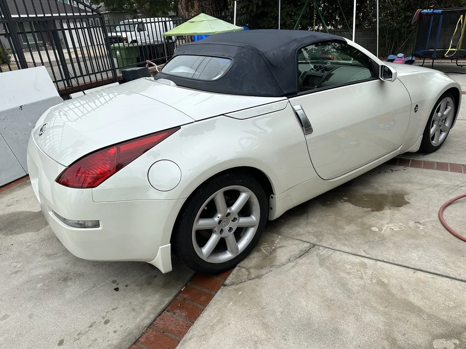 2005 Nissan 350Z 5th Gen - Image 4 of 20