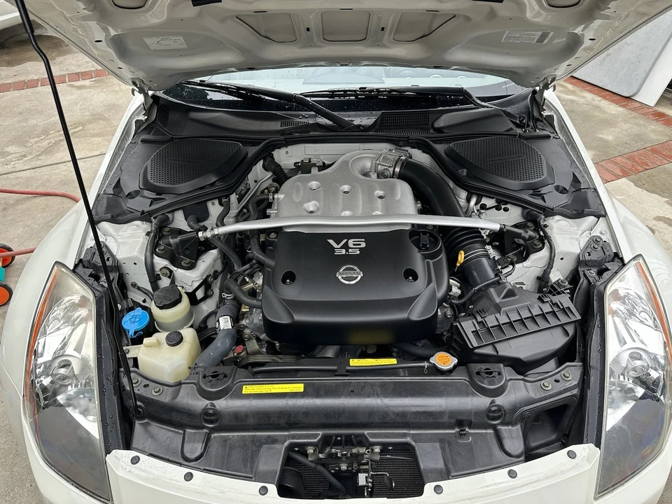 2005 Nissan 350Z 5th Gen - Image 9 of 20