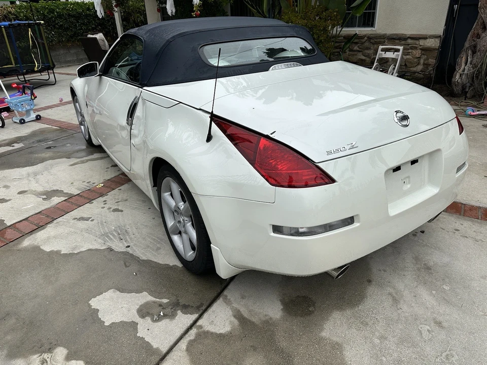 2005 Nissan 350Z 5th Gen - Image 3 of 20