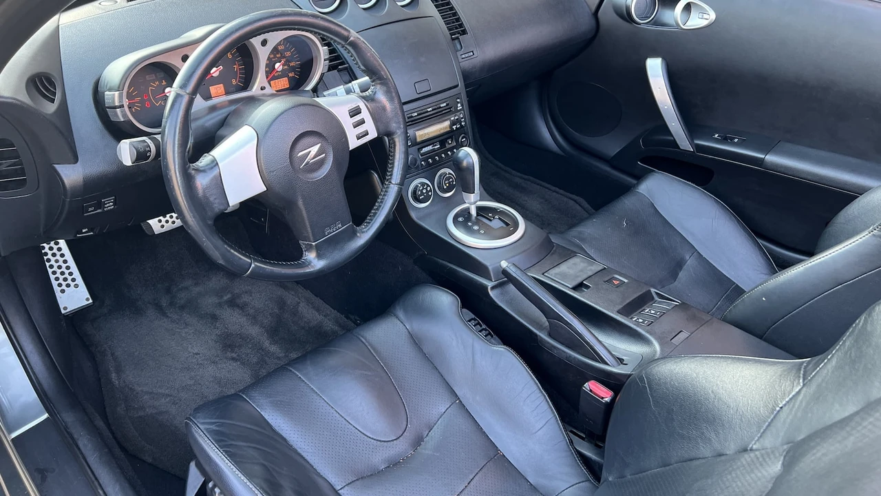 2005 Nissan 350Z 5th Gen - Image 4 of 10