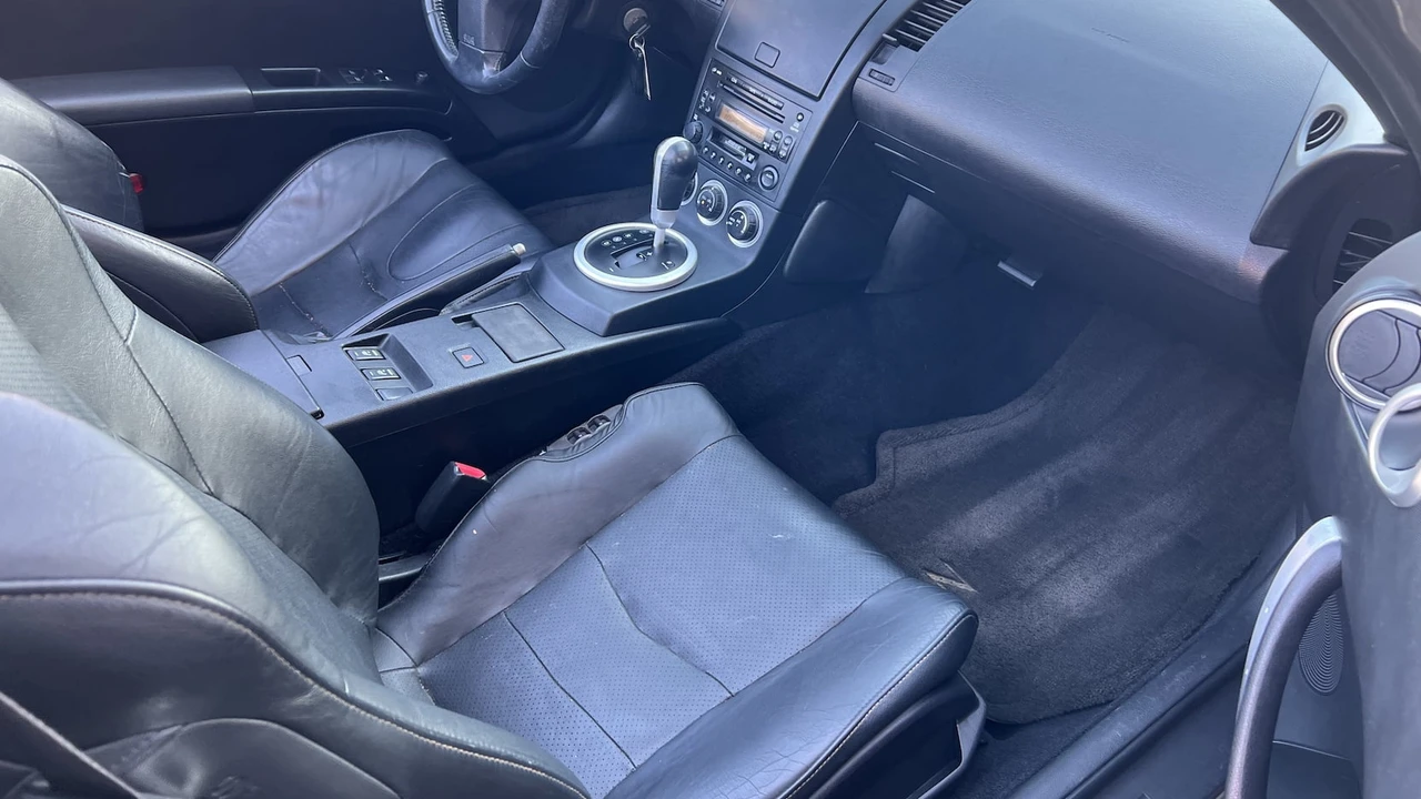2005 Nissan 350Z 5th Gen - Image 5 of 10