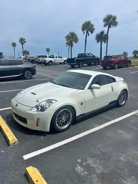 2005 Nissan 350Z Touring Coupe 2D