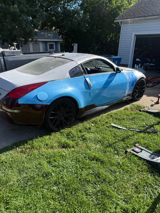 2005 Nissan 350Z 5th Gen - Image 2 of 8