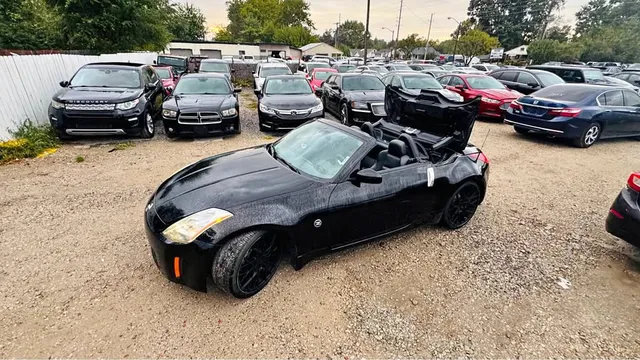 2005 Nissan 350Z Touring Coupe 2D