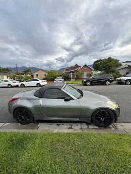 2005 Nissan 350Z Touring Roadster 2D