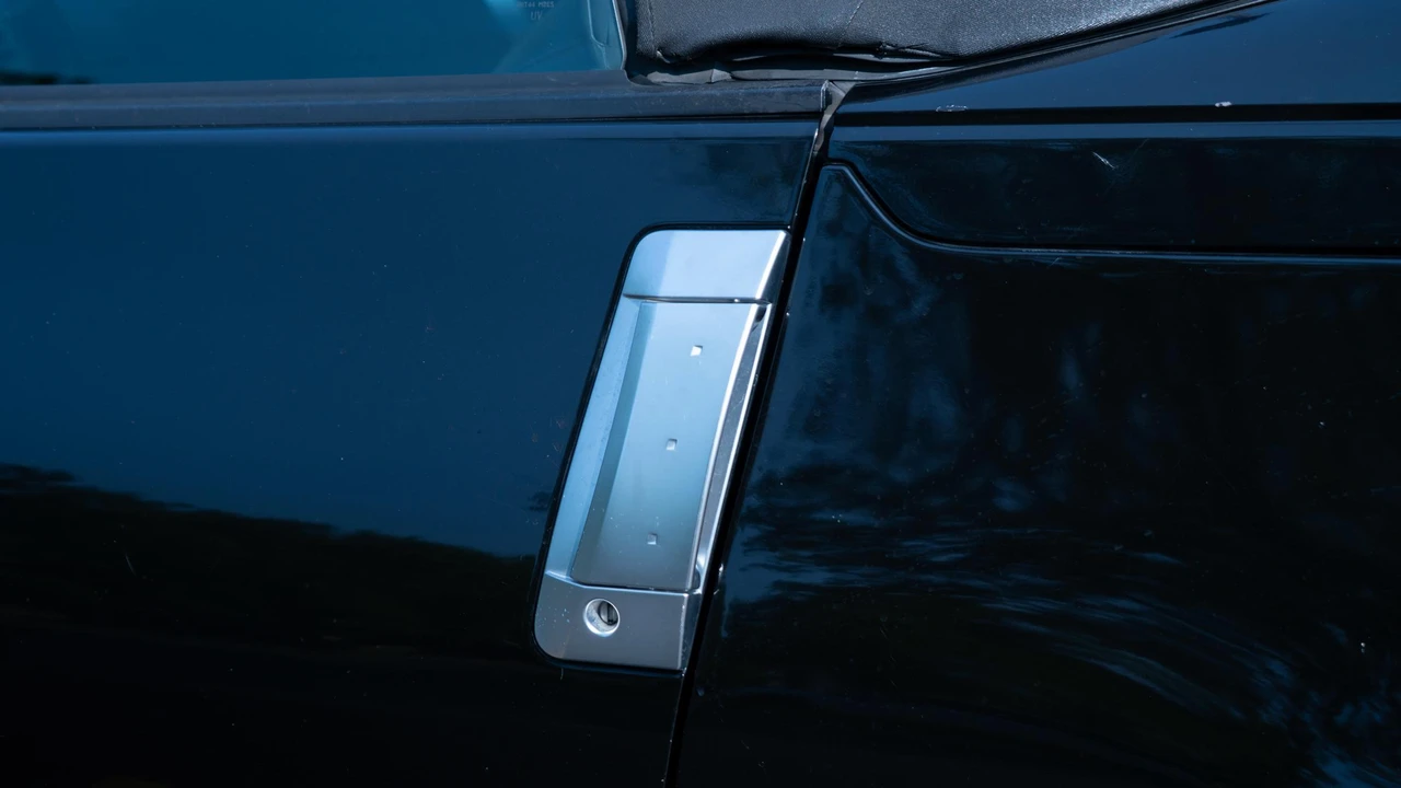2005 Nissan 350Z 5th Gen - Image 19 of 31