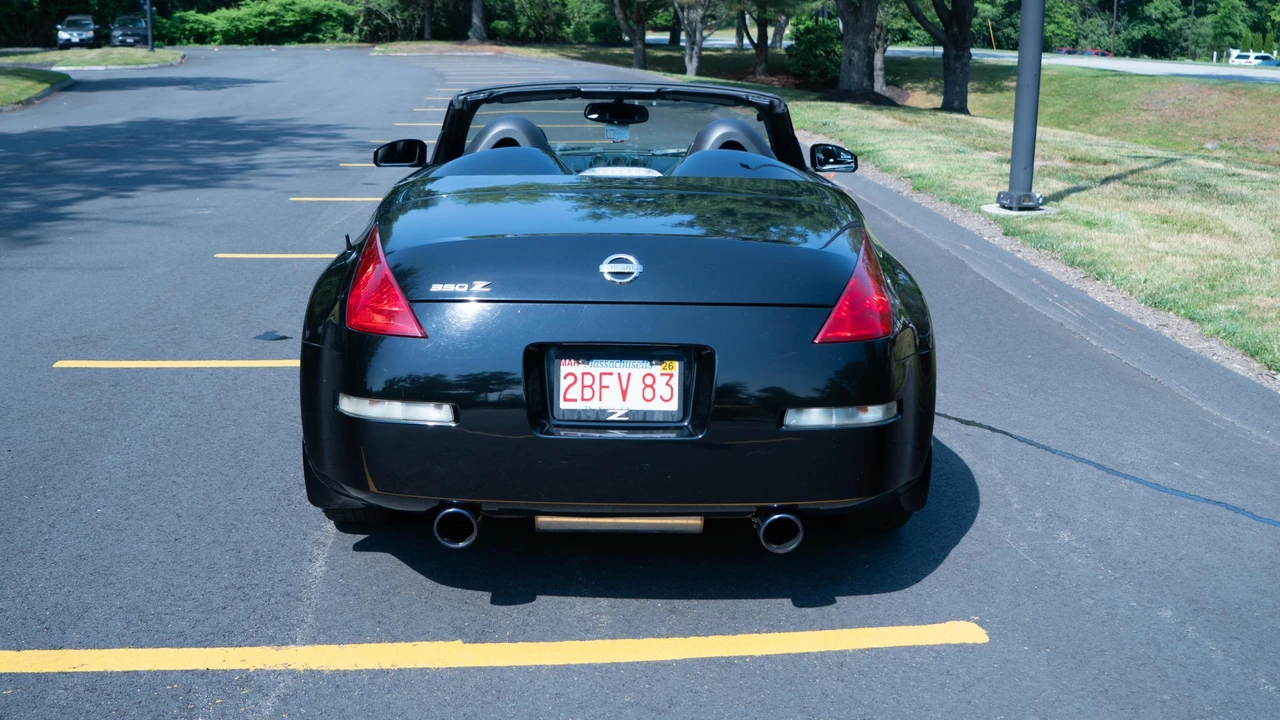 2005 Nissan 350Z 5th Gen - Image 12 of 31