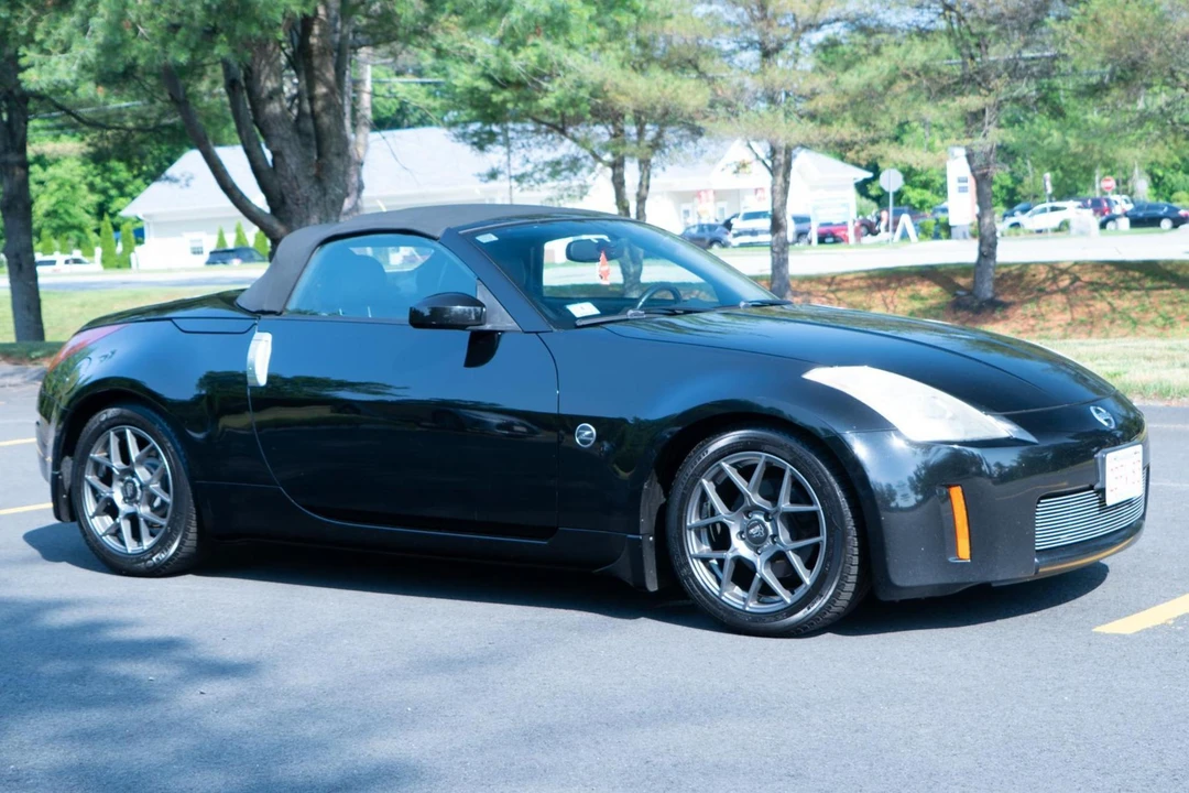 2005 Nissan 350Z 5th Gen - Image 3 of 31