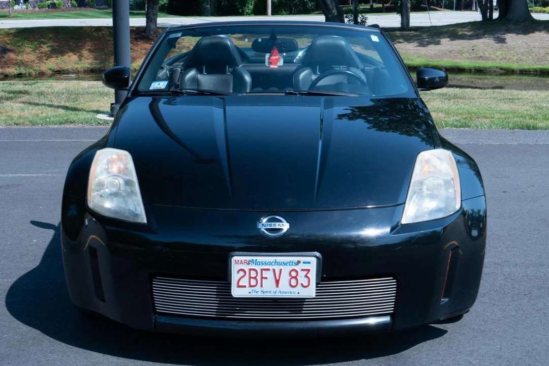 2005 Nissan 350Z 5th Gen - Image 2 of 31