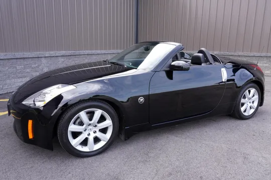 2005 Nissan 350Z Touring Roadster