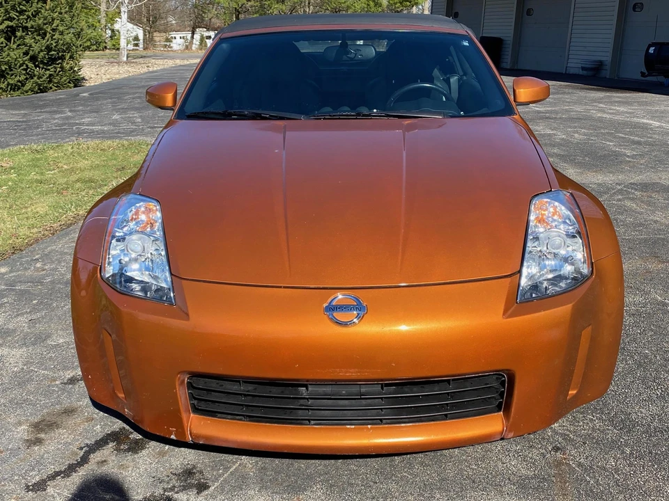 2005 Nissan 350Z 5th Gen - Image 2 of 31