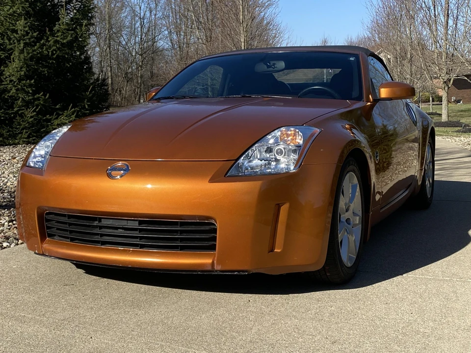 2005 Nissan 350Z 5th Gen - Image 3 of 31